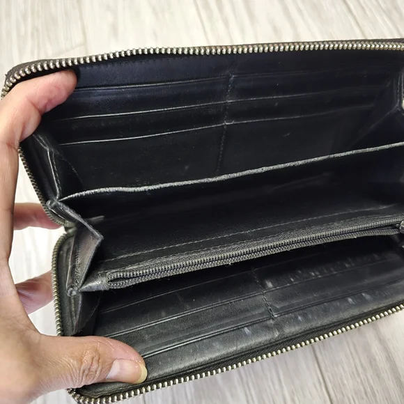 Gucci Wallet Bundle - Picture 5 of 16